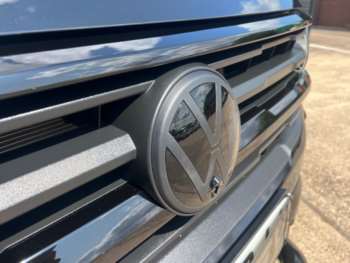Used Volkswagen Amarok 2024 for sale - 74645127: Photo
