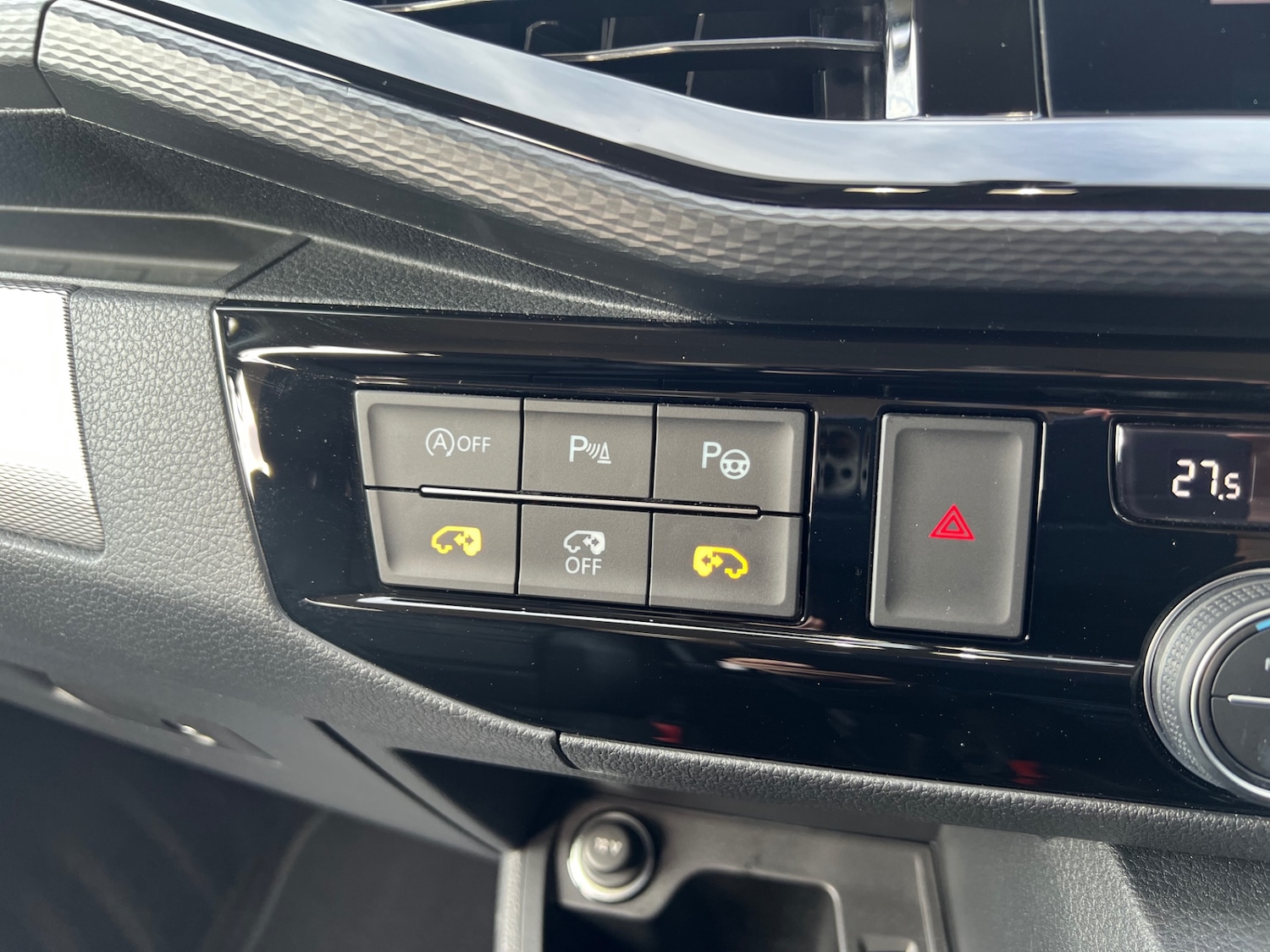 Used Volkswagen Caravelle 2022 for sale - 76383219: Photo 31