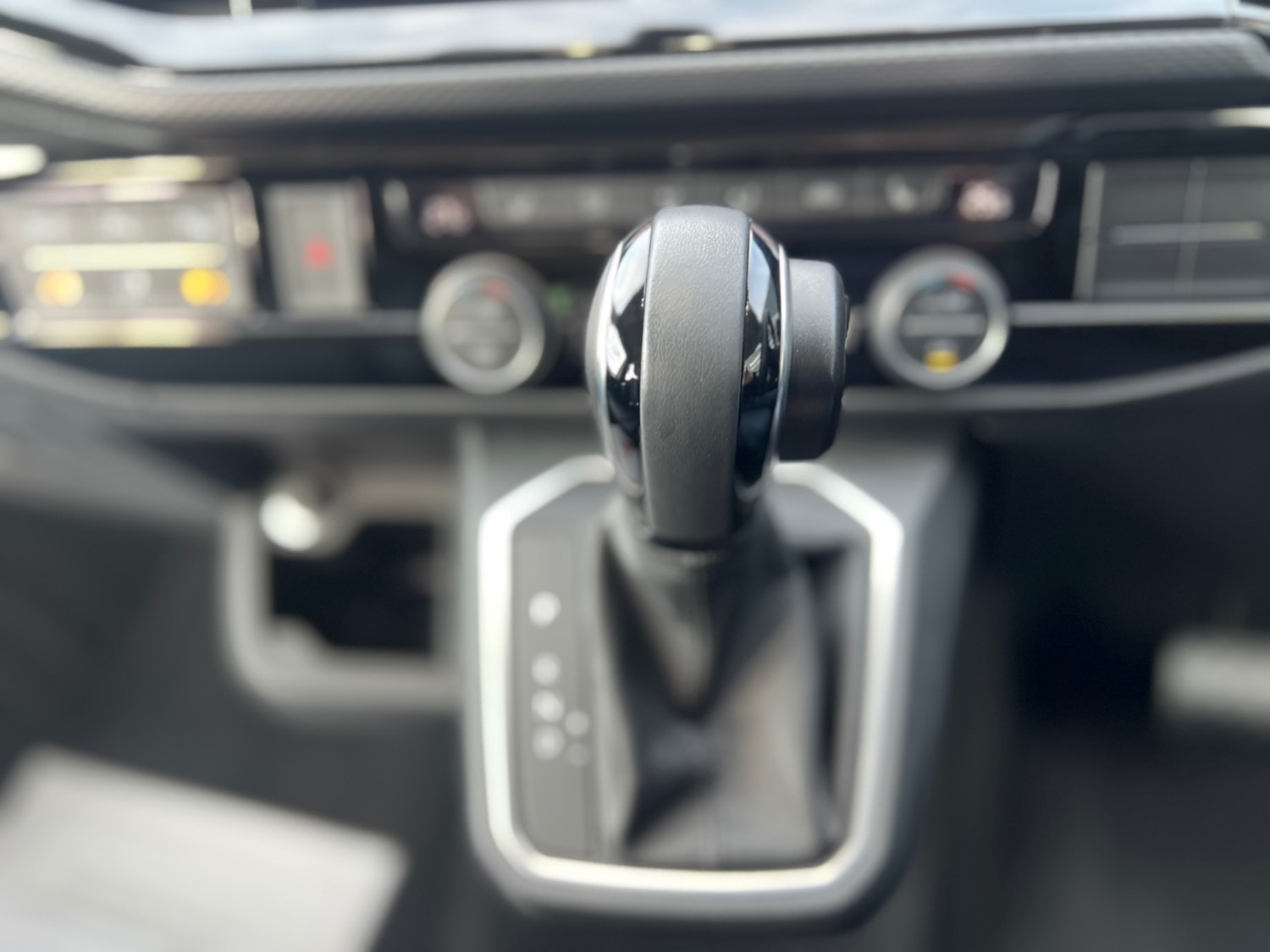 Used Volkswagen Caravelle 2022 for sale - 76383219: Photo 33