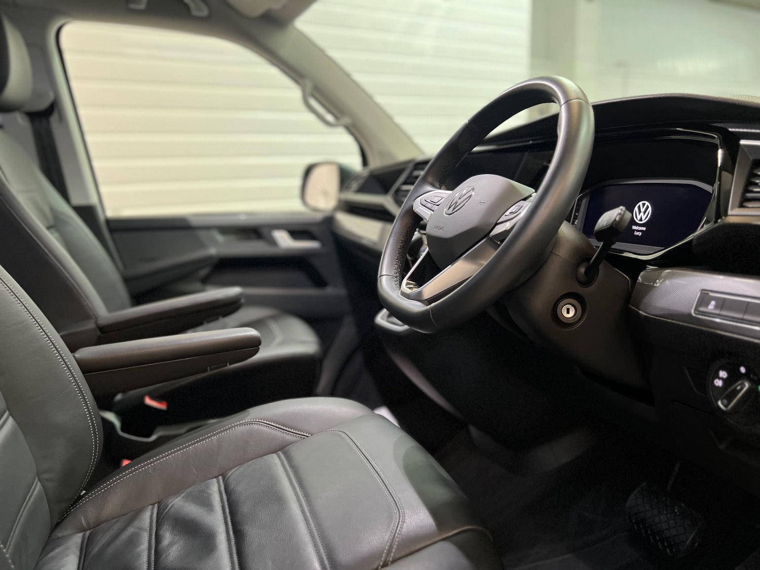 Used Volkswagen Caravelle 2022 for sale - 76383219: Photo 49