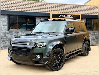 Used Land Rover Defender 2026 for sale - 79418125: Photo