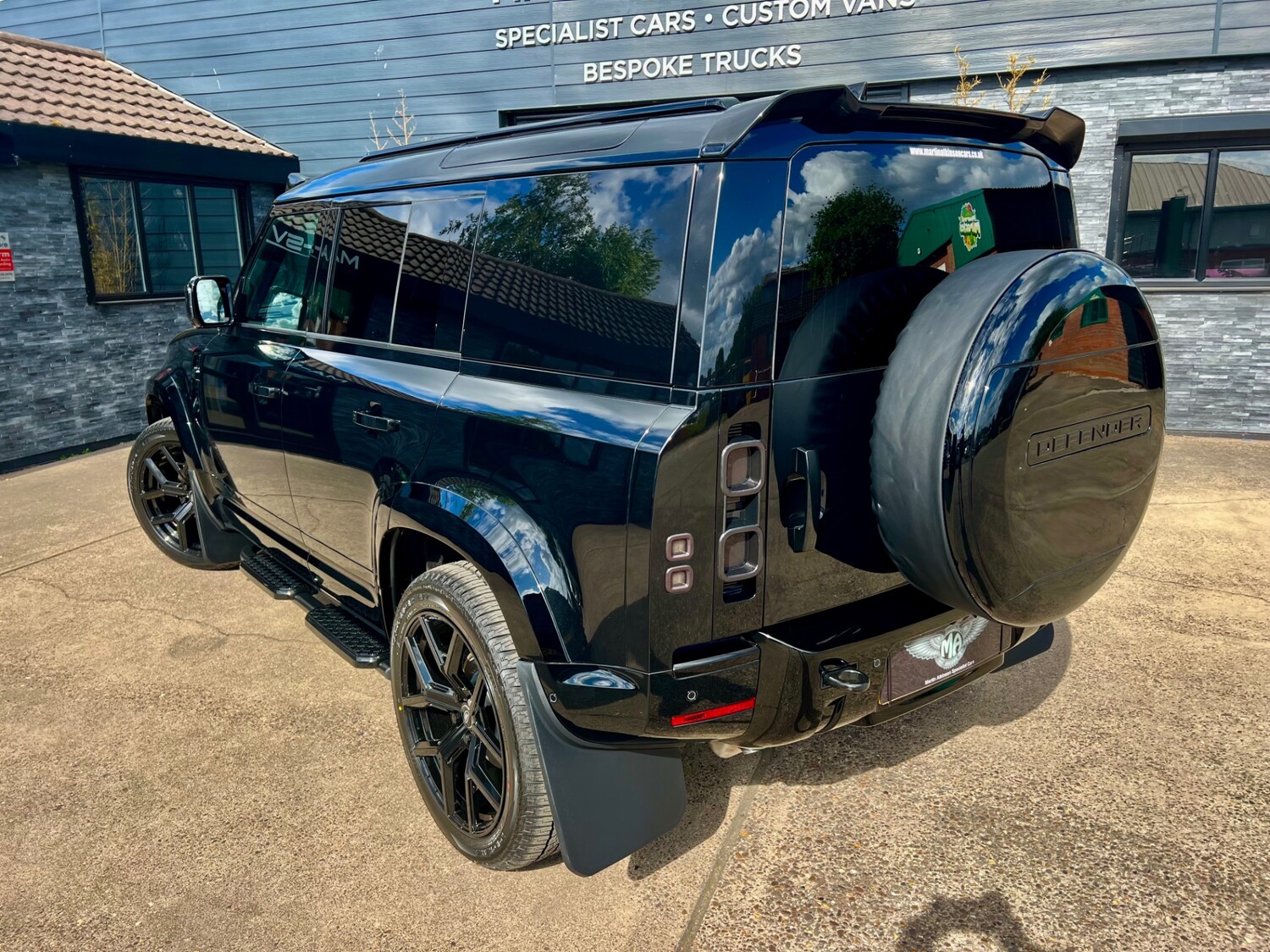Vehicle 33