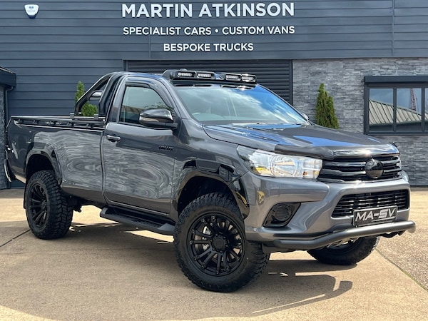 Used Toyota Hilux 2025 for sale - 75393983: Photo 2