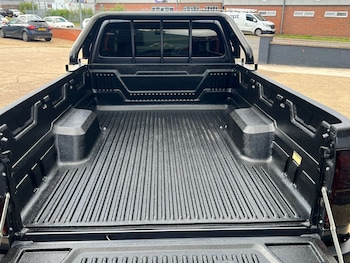 Used Toyota Hilux 2025 for sale - 75393983: Photo