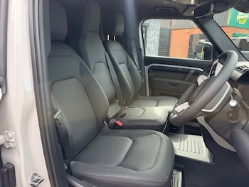 Used Land Rover Defender 2026 for sale - 78882129: Photo