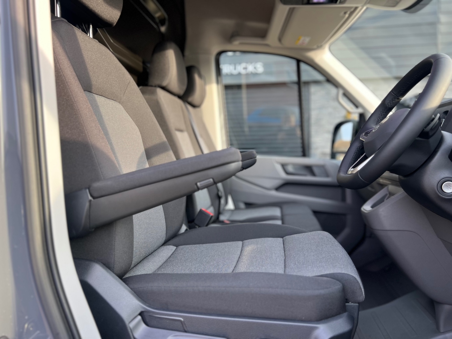 Used Volkswagen Crafter 2025 for sale - 77023730: Photo 30