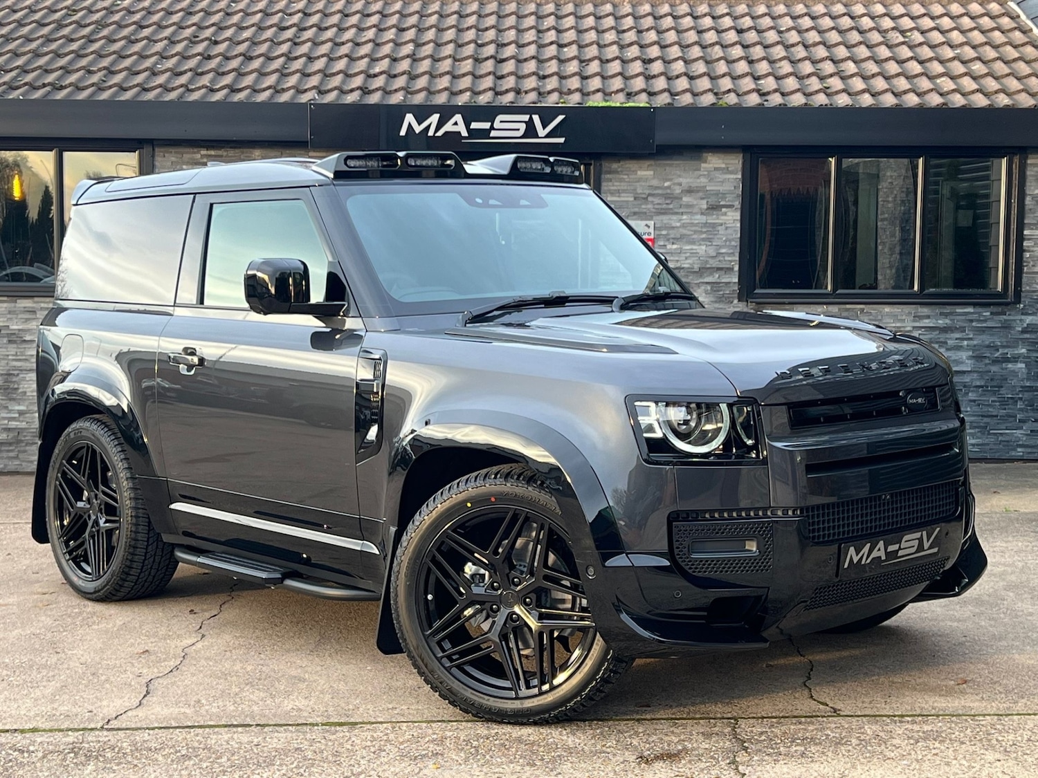 Used Land Rover Defender 2025 for sale - 76719092: Photo 13