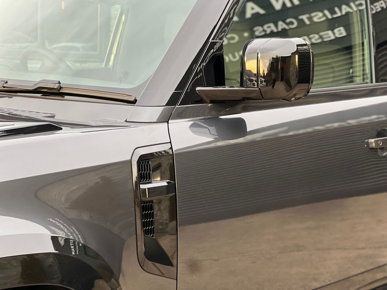 Used Land Rover Defender 2025 for sale - 76719092: Photo 31