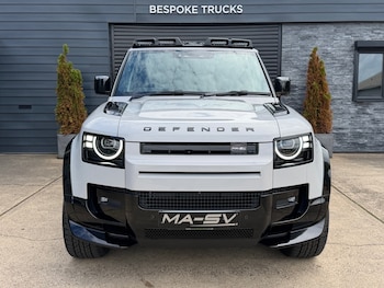 Used Land Rover Defender 2026 for sale - 78614135: Photo
