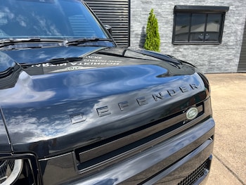 Used Land Rover Defender 2025 for sale - 75308899: Photo