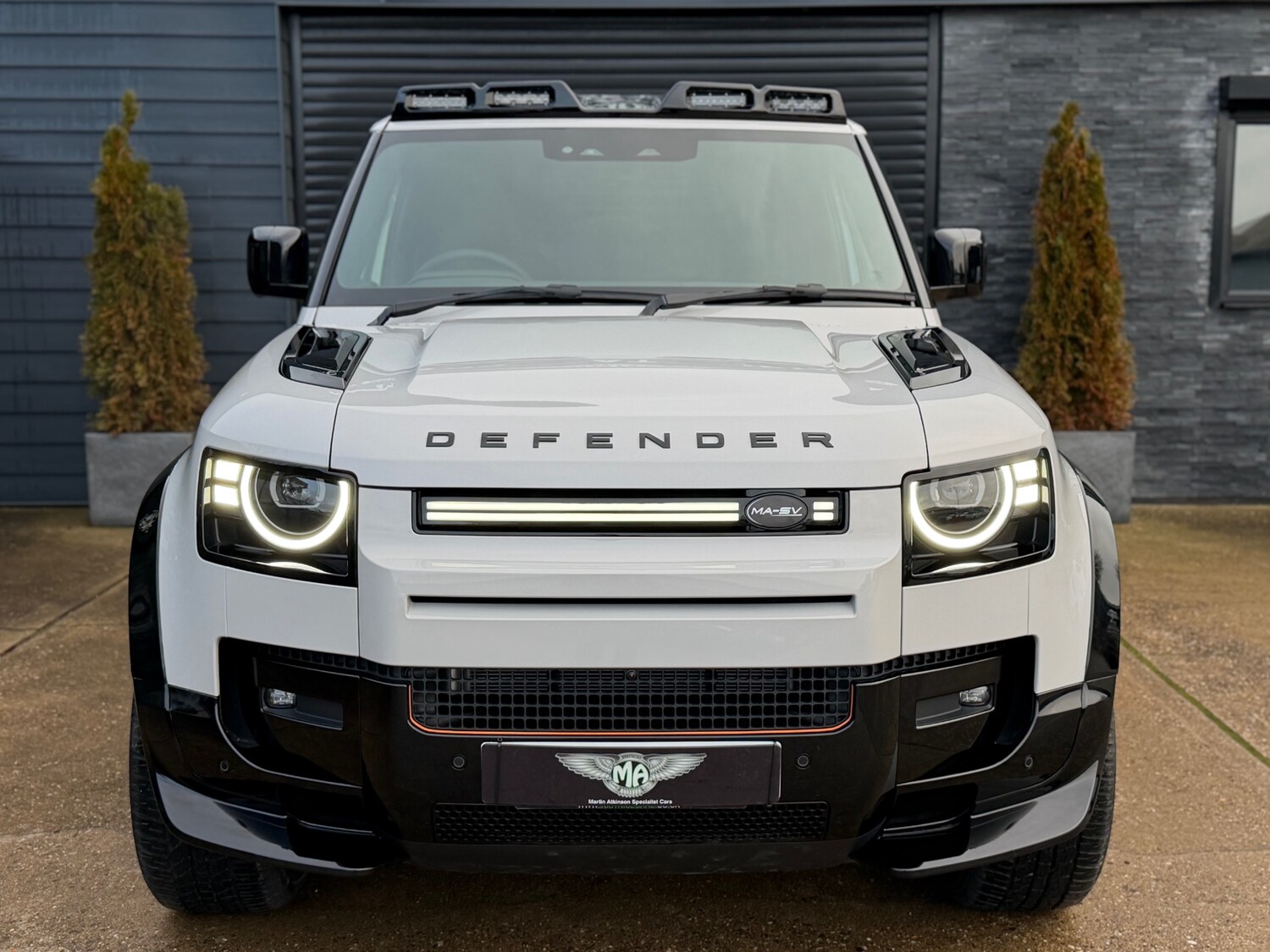 Used Land Rover Defender 2025 for sale - 76979507: Photo 20