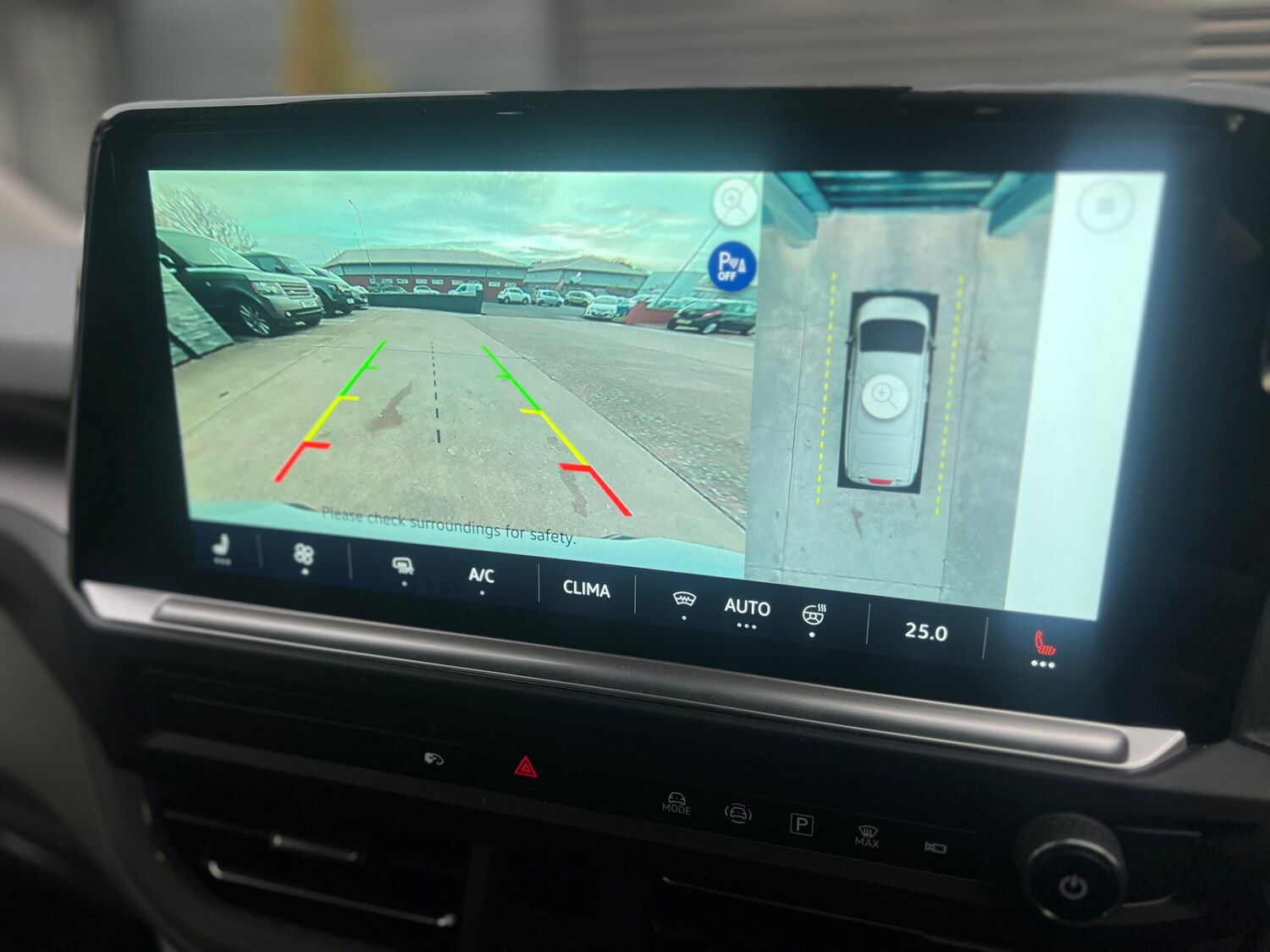 Used Volkswagen Transporter 2025 for sale - 75943940: Photo 61