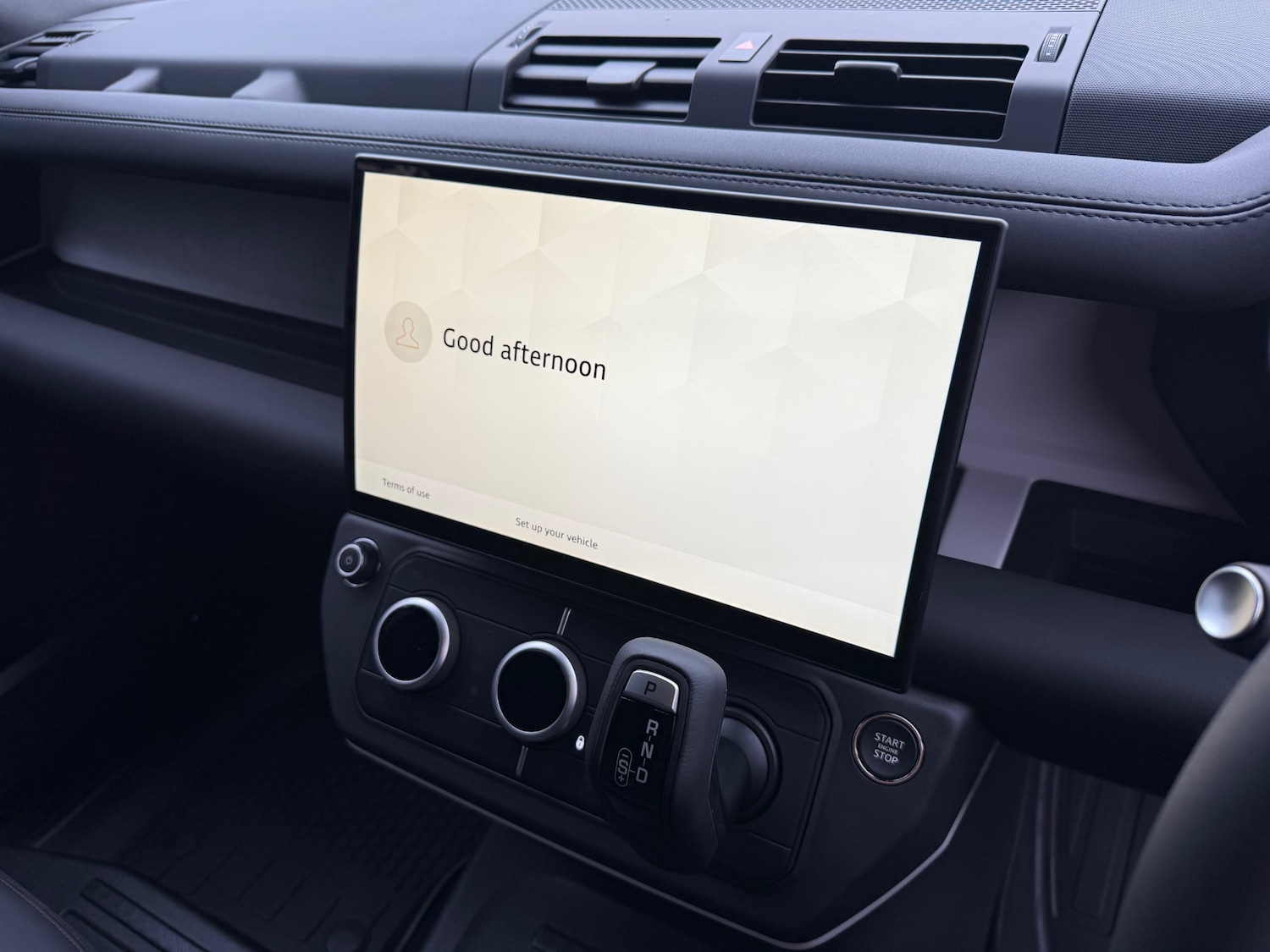 Used Land Rover Defender 2025 for sale - 77137533: Photo 18