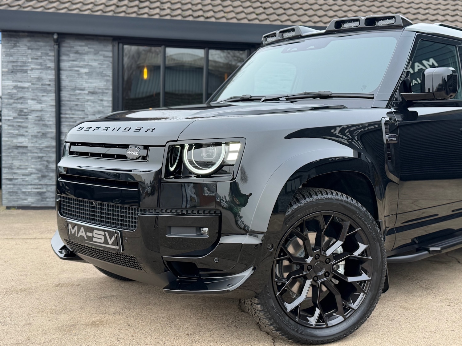 Used Land Rover Defender 2025 for sale - 77137533: Photo 26