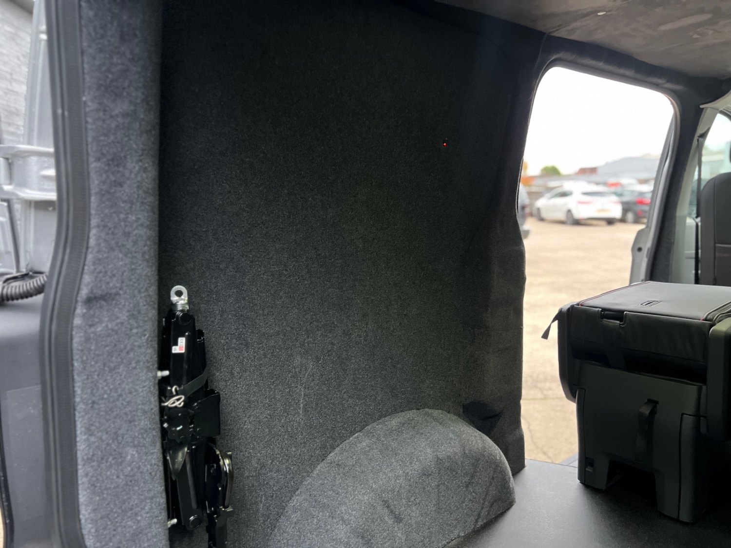 Used Volkswagen Transporter 2025 for sale - 74775436: Photo 46