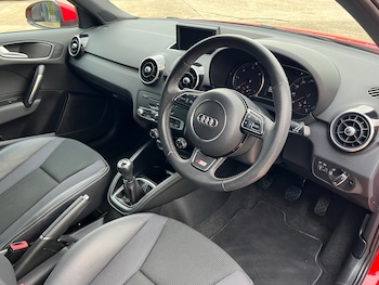 Used Audi A1 2014 for sale - 76045855: Photo