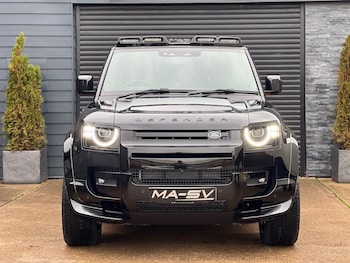 Used Land Rover Defender 2025 for sale - 76352837: Photo