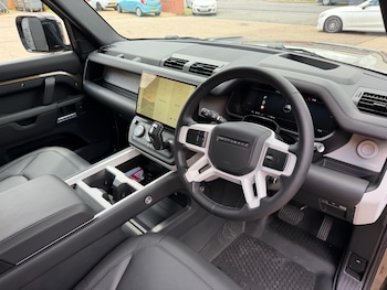 Used Land Rover Defender 2026 for sale - 78614568: Photo