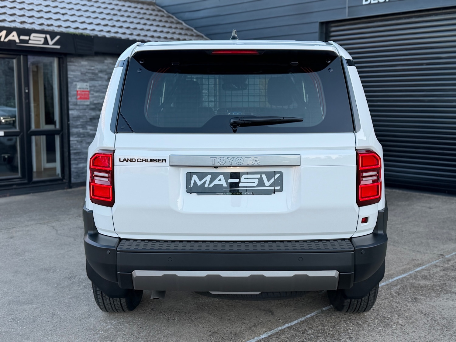 Used Toyota Land Cruiser 2025 for sale - 77103415: Photo 29