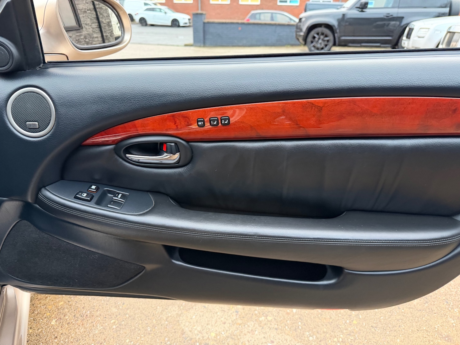 Used Lexus SC 2002 for sale - 76946314: Photo 7