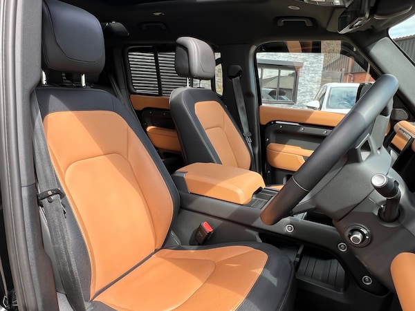 Used Land Rover Defender 2024 for sale - 75055047: Photo 14