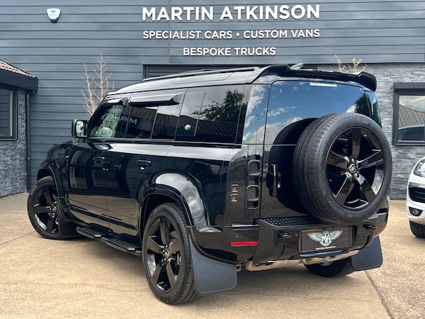 Used Land Rover Defender 2024 for sale - 75055047: Photo 3