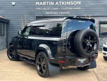Used Land Rover Defender 2024 for sale - 75055047: Photo