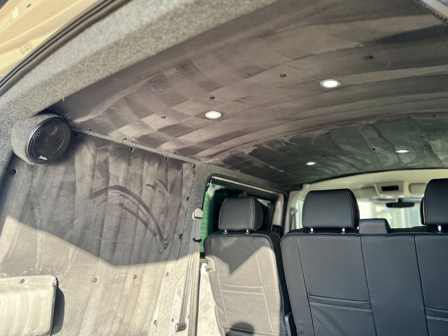 Used Volkswagen Transporter 2023 for sale - 76656422: Photo 9