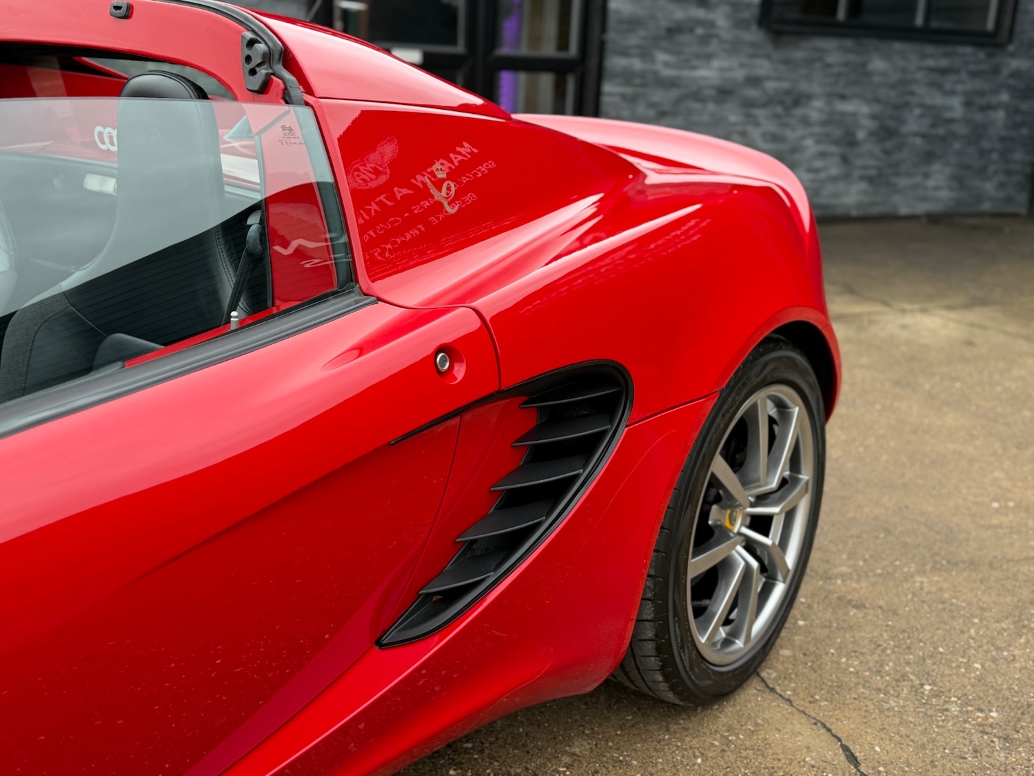 Used Lotus Elise 2004 for sale - 77300328: Photo 18