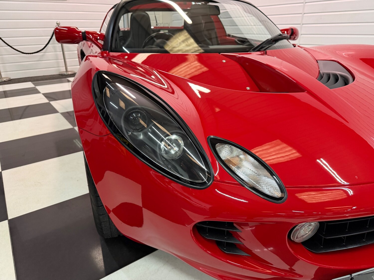 Used Lotus Elise 2004 for sale - 77300328: Photo 43