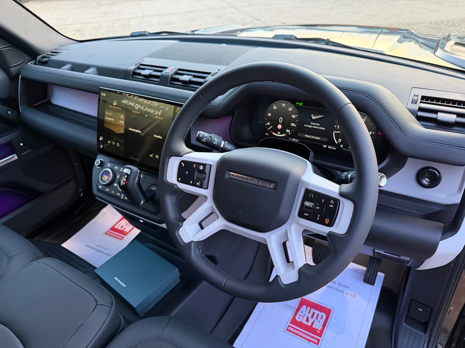 Used Land Rover Defender 2025 for sale - 76982919: Photo 12