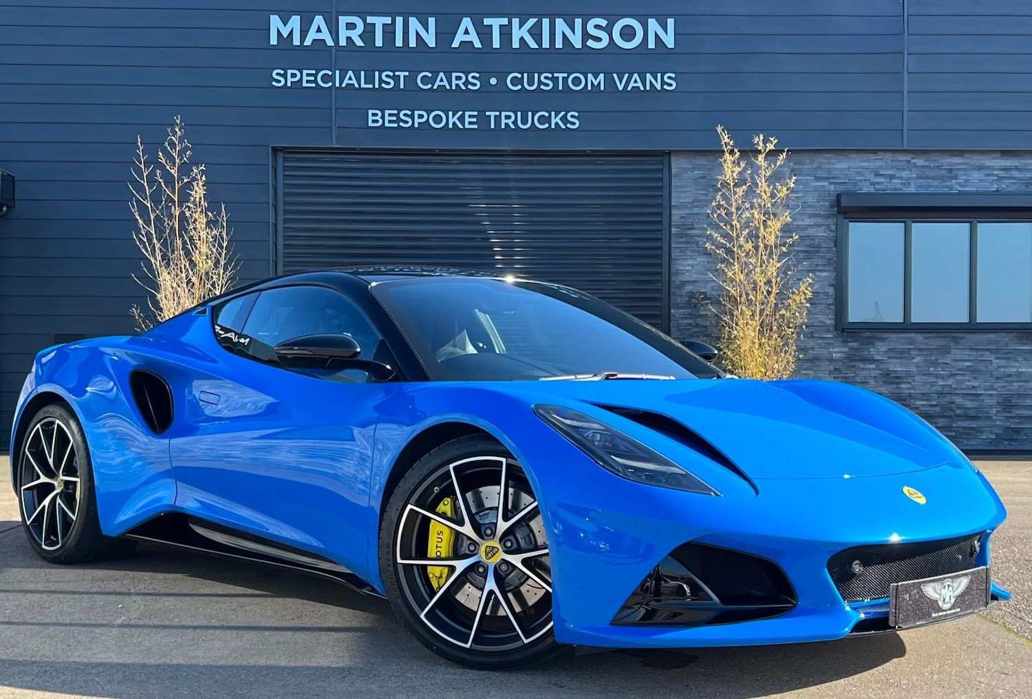 Used Lotus Emira 2023 for sale - 76381881: Photo 1