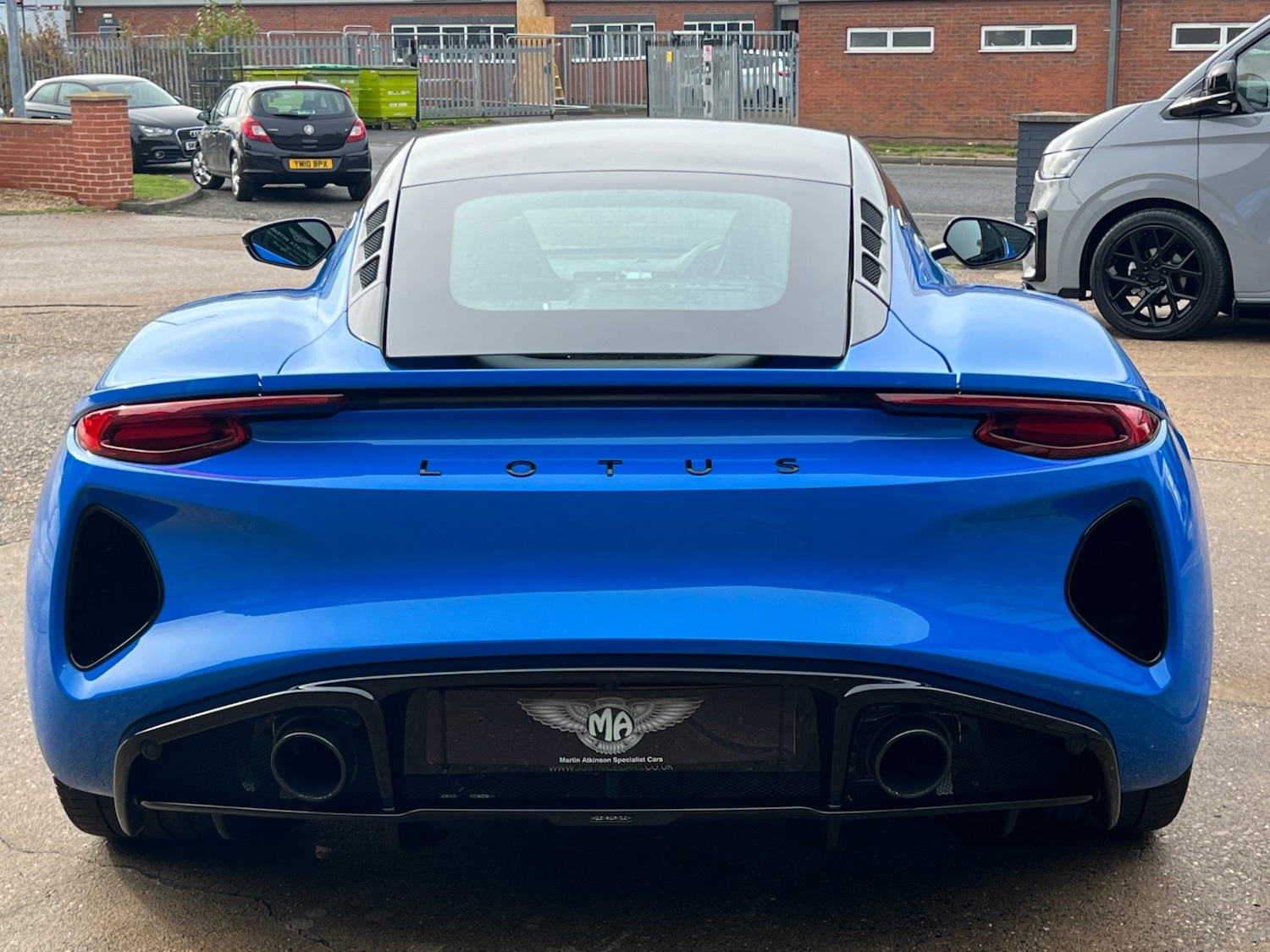 Used Lotus Emira 2023 for sale - 76381881: Photo 7