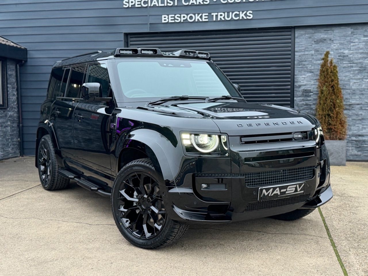 Used Land Rover Defender 2026 for sale - 77758854: Photo 2