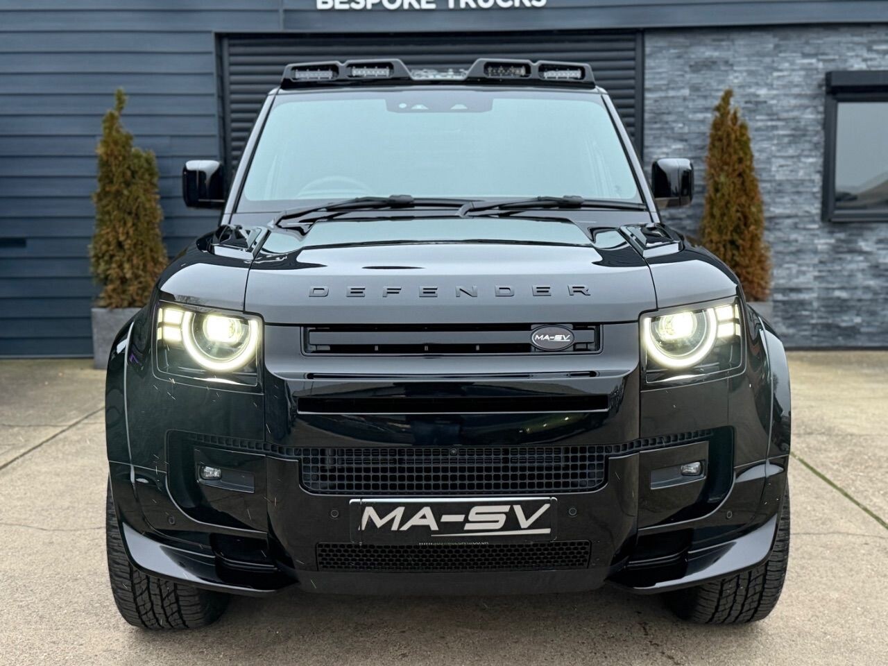 Used Land Rover Defender 2026 for sale - 77758854: Photo 3