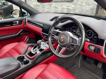 Used Porsche Cayenne 2019 for sale - 73022312: Photo