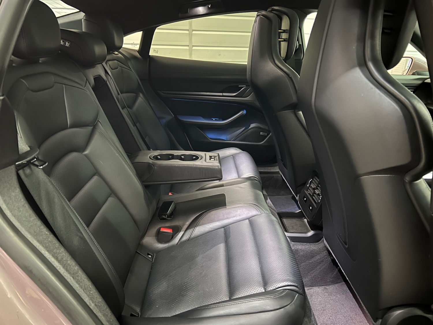 Used Porsche Taycan 2022 for sale - 77034426: Photo 16