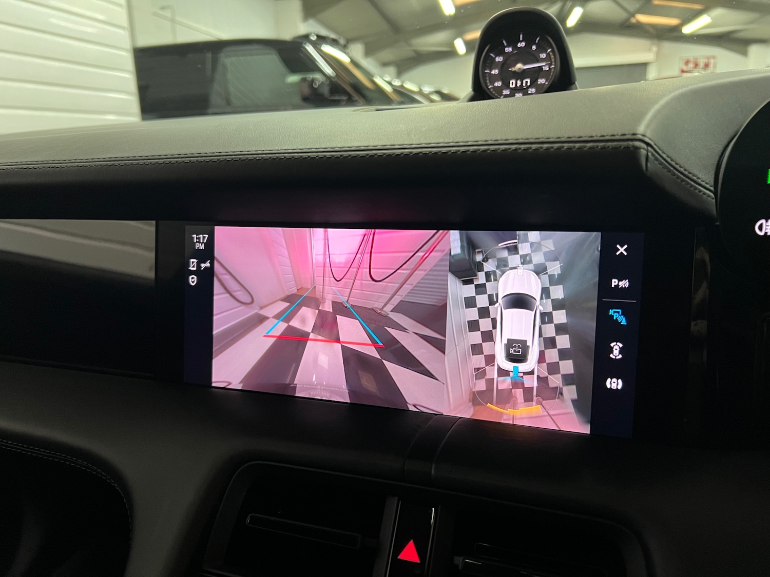 Used Porsche Taycan 2022 for sale - 77034426: Photo 27