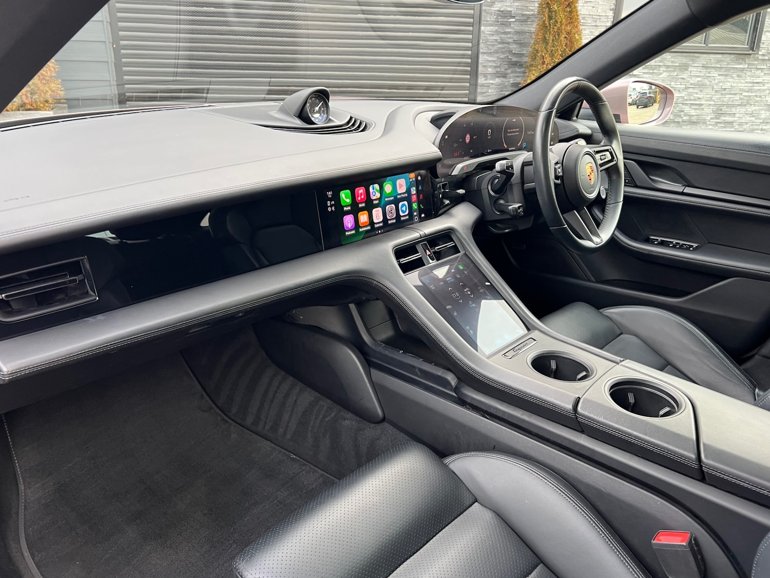 Used Porsche Taycan 2022 for sale - 77034426: Photo 49