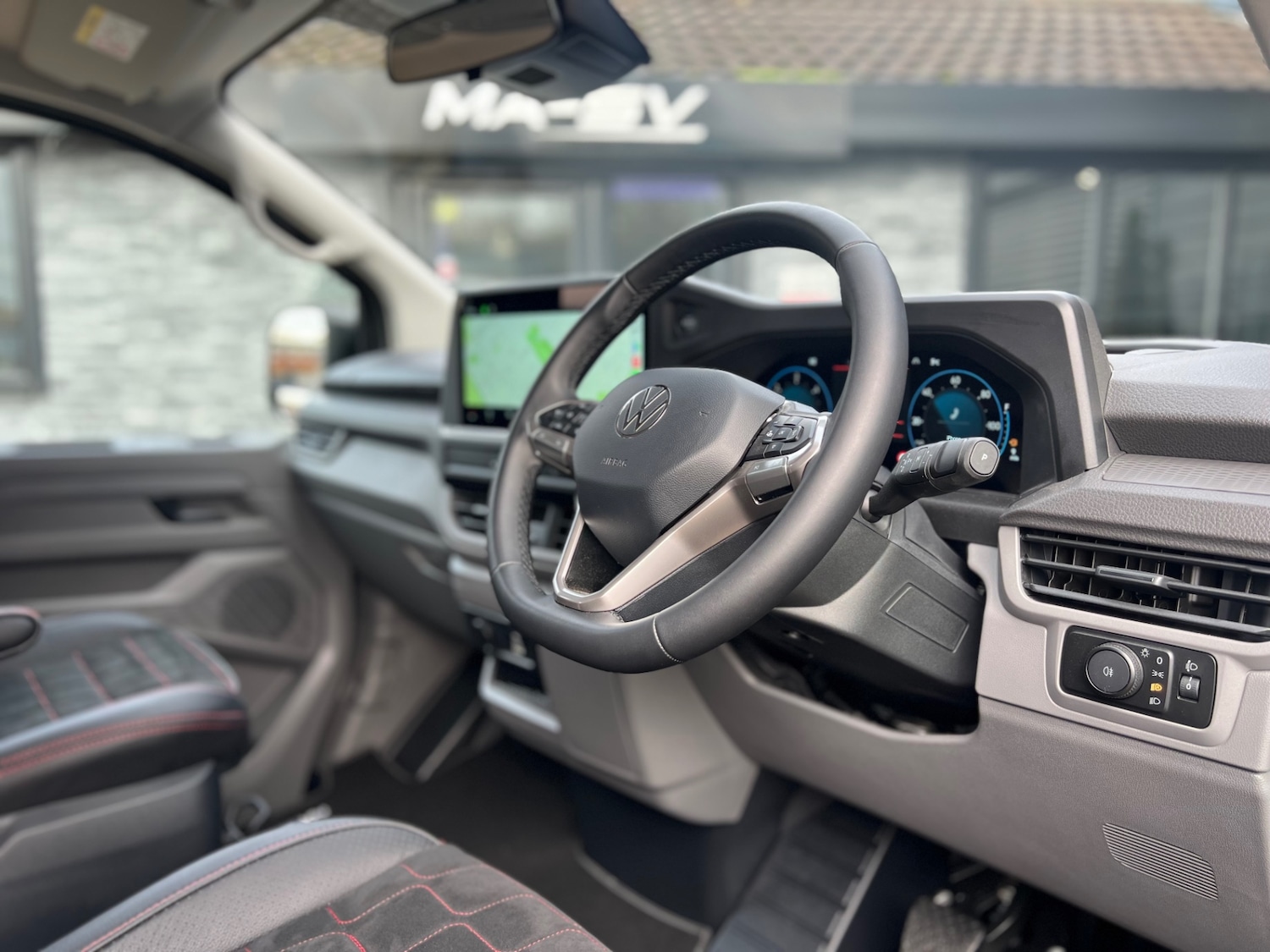 Used Volkswagen Transporter 2025 for sale - 76577519: Photo 46