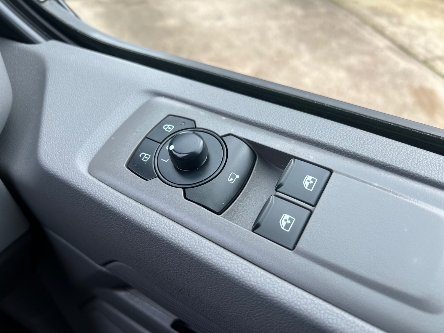 Used Volkswagen Transporter 2025 for sale - 76577519: Photo 49