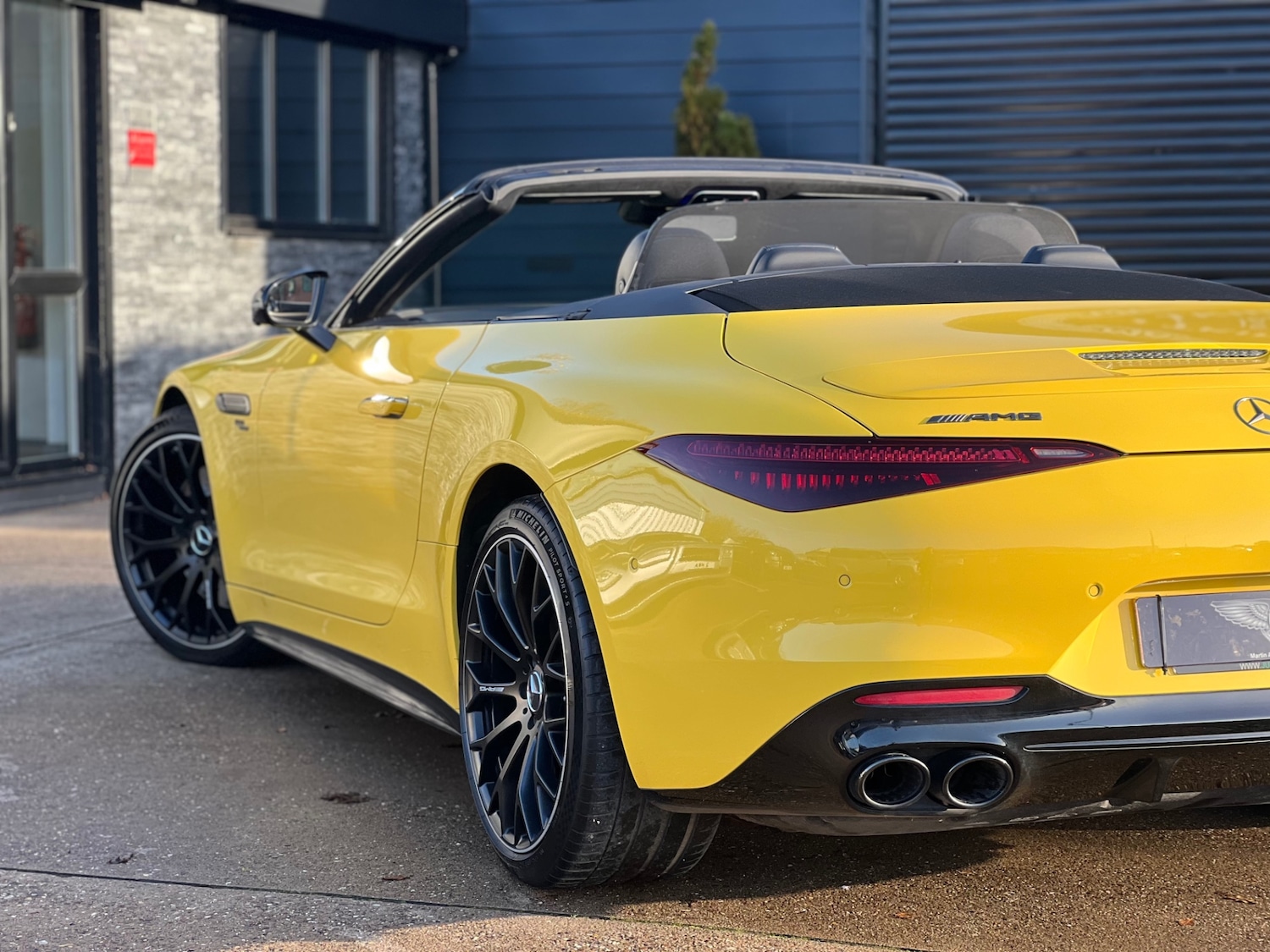 Used Mercedes-Benz SL 2023 for sale - 76707387: Photo 11