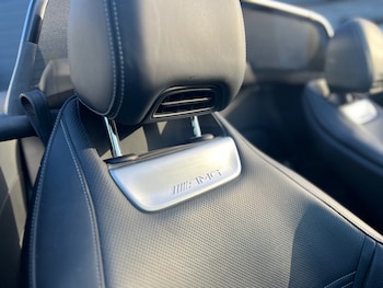 Used Mercedes-Benz SL 2023 for sale - 76707387: Photo