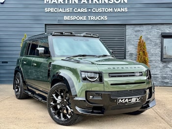 Used Land Rover Defender 2026 for sale - 78409697: Photo