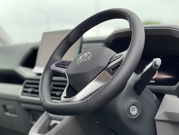 Used Volkswagen Crafter undefined for sale - 76692857: Photo