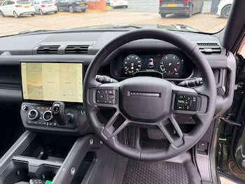 Used Land Rover Defender 2026 for sale - 78614157: Photo
