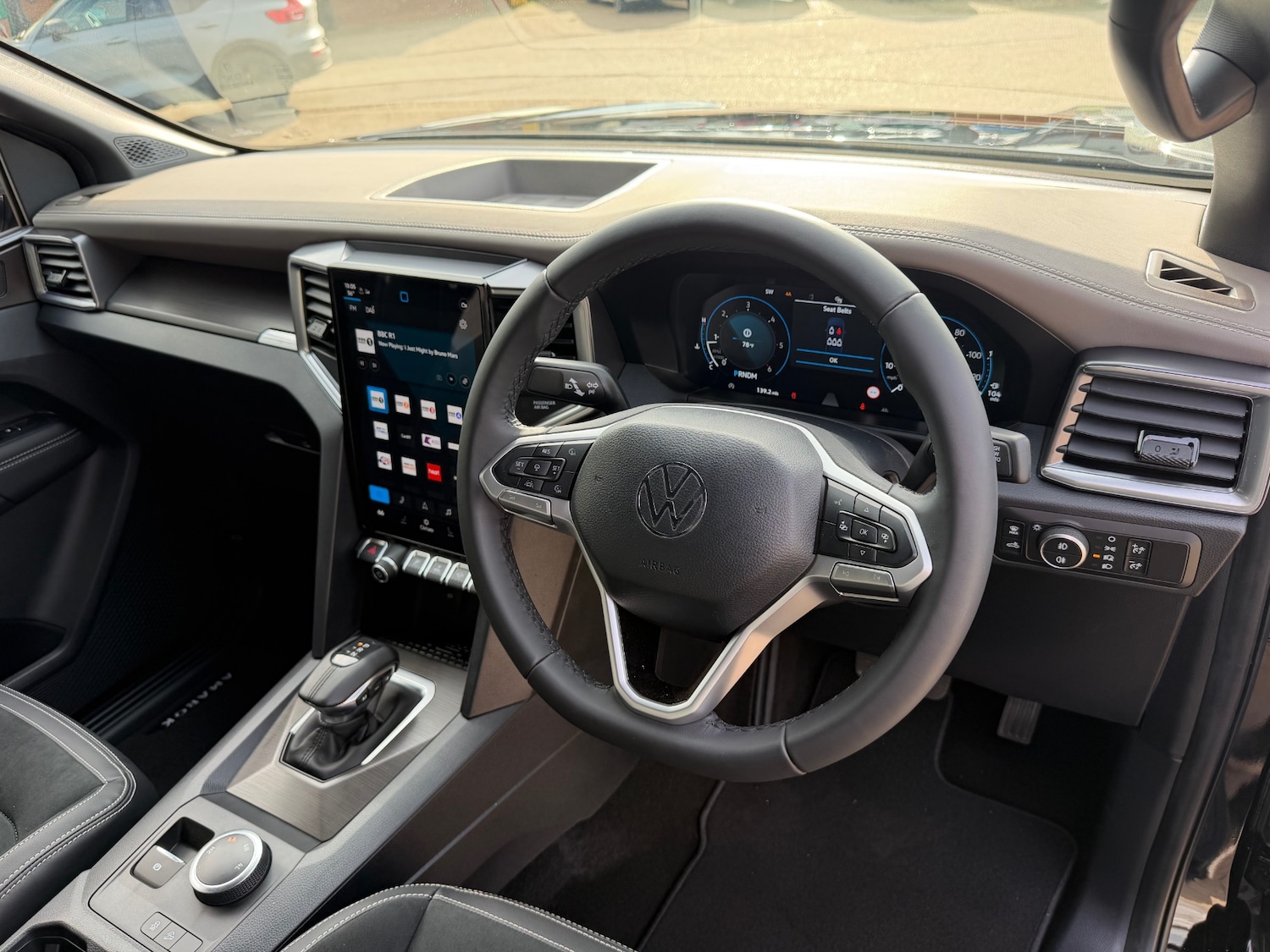 Used Volkswagen Amarok 2024 for sale - 77489980: Photo 12