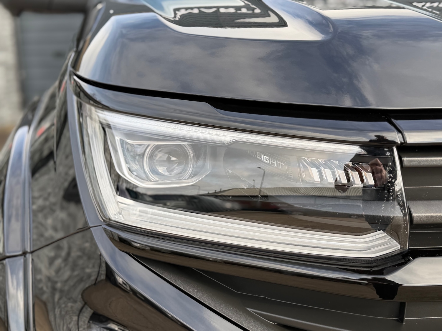 Used Volkswagen Amarok 2024 for sale - 77489980: Photo 3