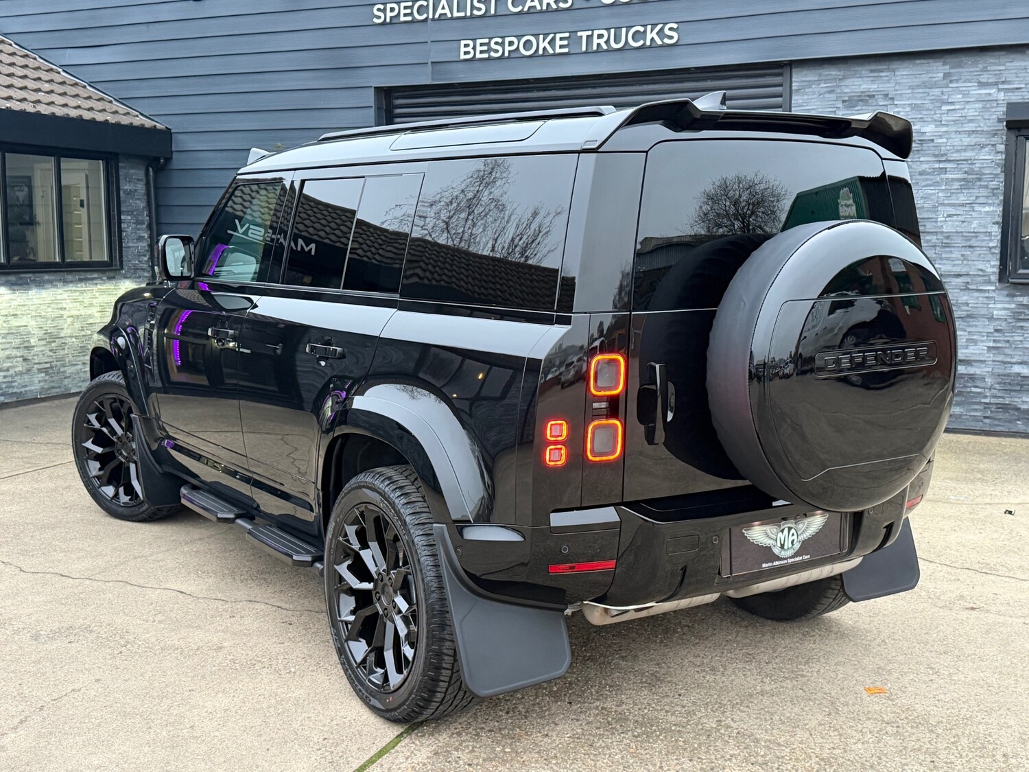 Used Land Rover Defender 2025 for sale - 77417273: Photo 10