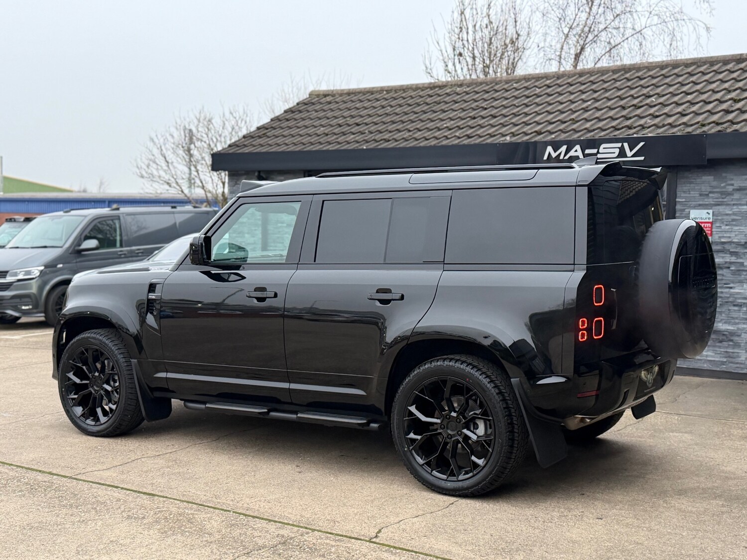 Used Land Rover Defender 2025 for sale - 77417273: Photo 9